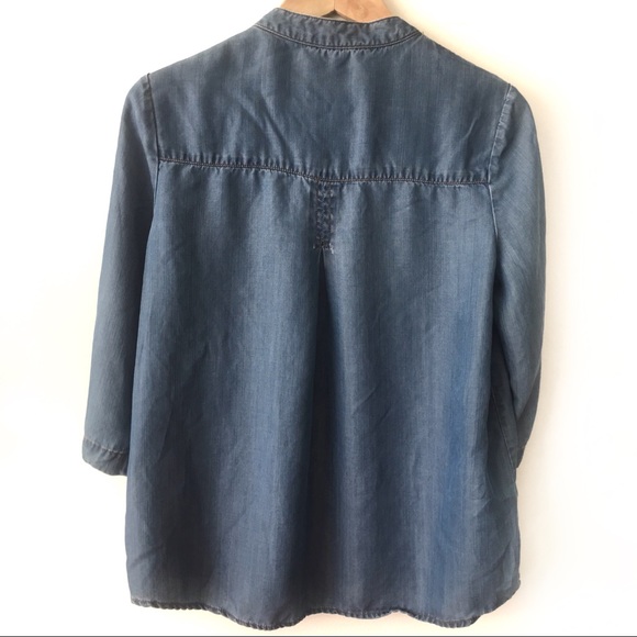 [SOLD] Velvet Heart Tab Sleeve Tencel Chambray Top - Picture 4 of 8